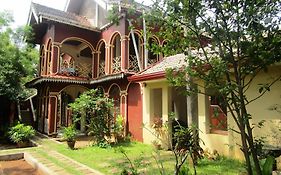 Hotel Shalini